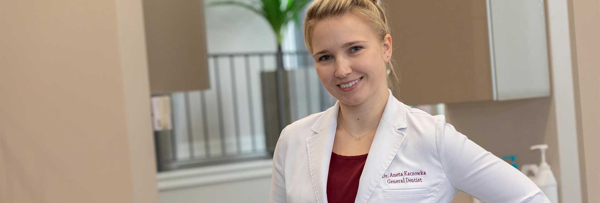 Aneta Kaczowka; DMD
