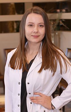 Oxana - Registered Dental Hygienist​